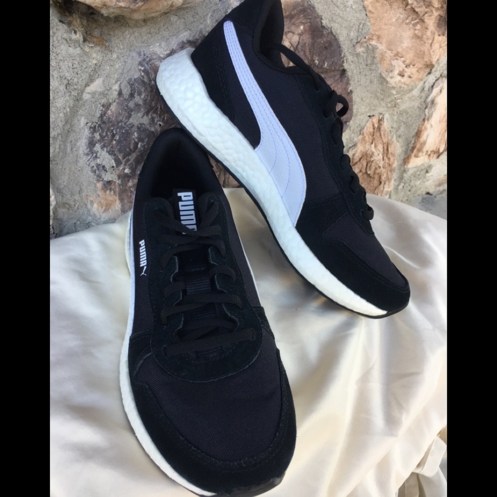 PUMA Neko Retro soft foam running sneakers
